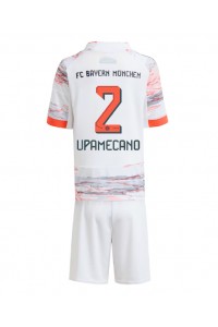 Bayern Munich Dayot Upamecano #2 Jalkapallovaatteet Lasten Vieraspeliasu 2025-26 Lyhythihainen (+ Lyhyet housut)